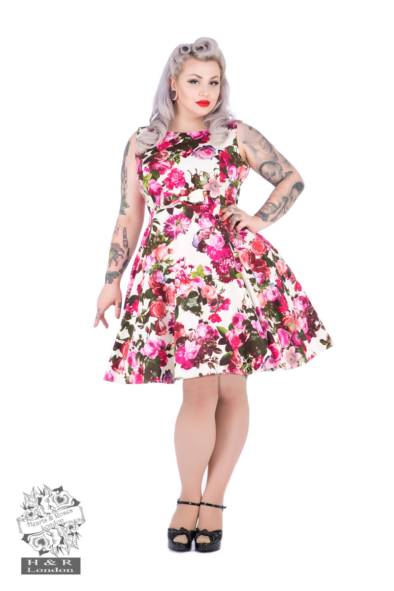 Audrey 50s Cream Floral Swing Dress in Plus Size